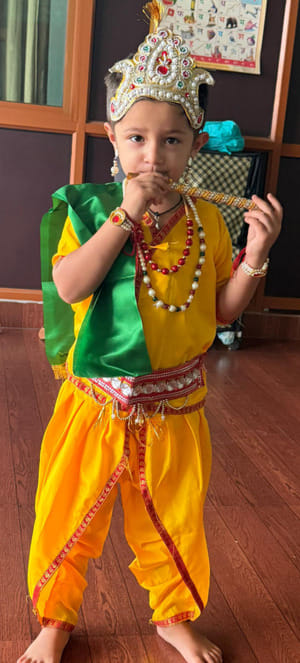 पास्सू के सात्विक चौधरी जन्माष्टमी पर नन्हे कान्हा के रूप में। जागरूक पाठक पास्सू के सात्विक चौधरी जन्माष्टमी पर नन्हे कान्हा के रूप में। जागरूक पाठक