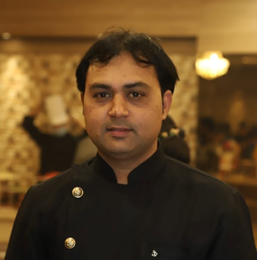 सरधना। सभासद तारिक हसन। सरधना। सभासद तारिक हसन।