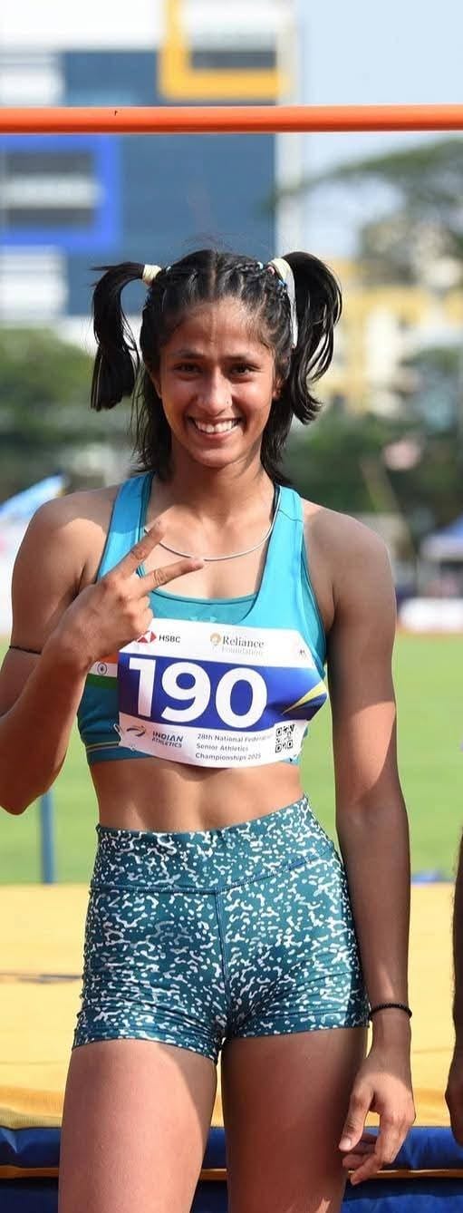 800 एवं 1500 मीटर दौड़ में भाग लेने वाली खिलाड़ी पूजा औला। 800 एवं 1500 मीटर दौड़ में भाग लेने वाली खिलाड़ी पूजा औला।