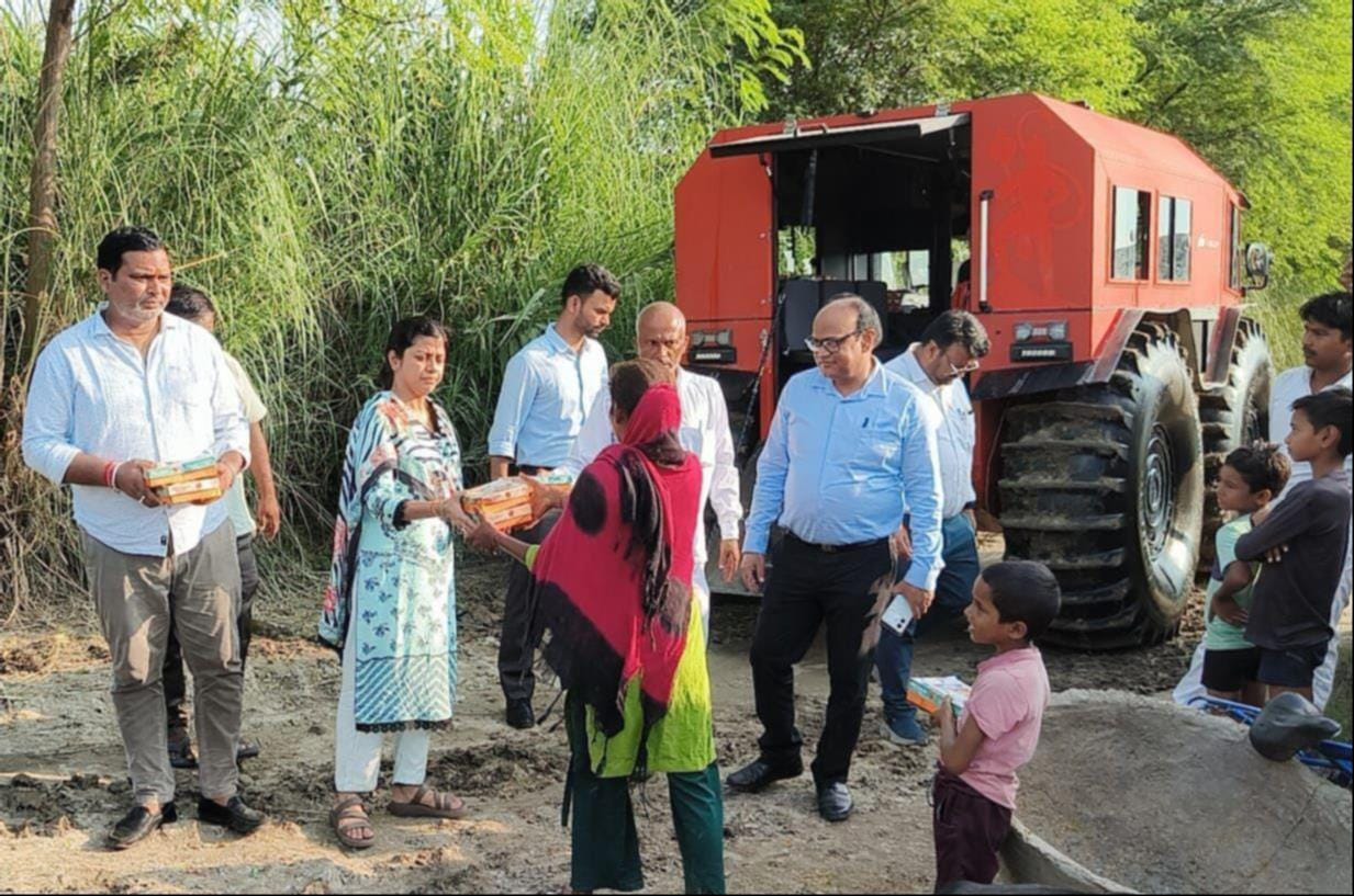गोंडा में बाढ़ का नजारा। संवाद गोंडा में बाढ़ का नजारा। संवाद