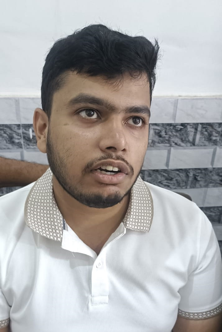 ग्रेटर नोएडा के सेक्टर ईटा दो में अमर उजाला द्वारा आयोजित संवाद कार्यक्रम में सेक्टर की समस्याओ