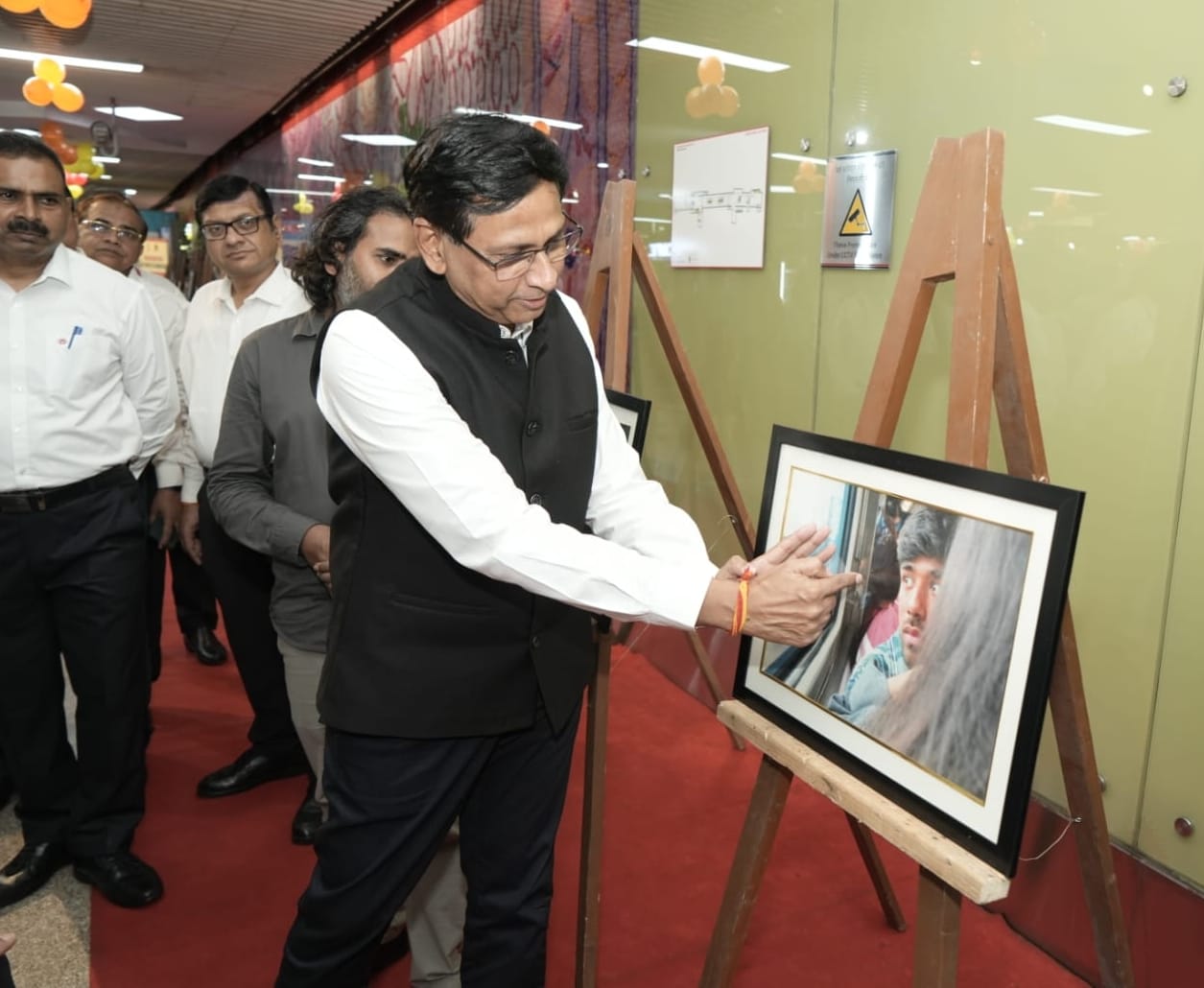 लखनऊ मेट्रो ने मनाई सालगिरह। लखनऊ मेट्रो ने मनाई सालगिरह।