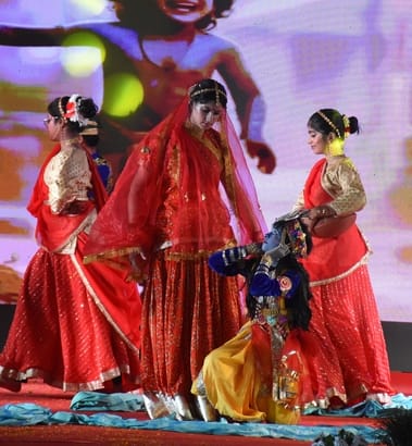 रिजर्व पुलिस लाइंस में आयोजित श्रीकृष्ण जन्माष्टमी समारोह