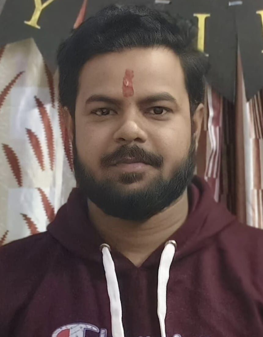 सोमेश शुक्ला का फाइल फोटो। स्रोत: परिजन सोमेश शुक्ला का फाइल फोटो। स्रोत: परिजन