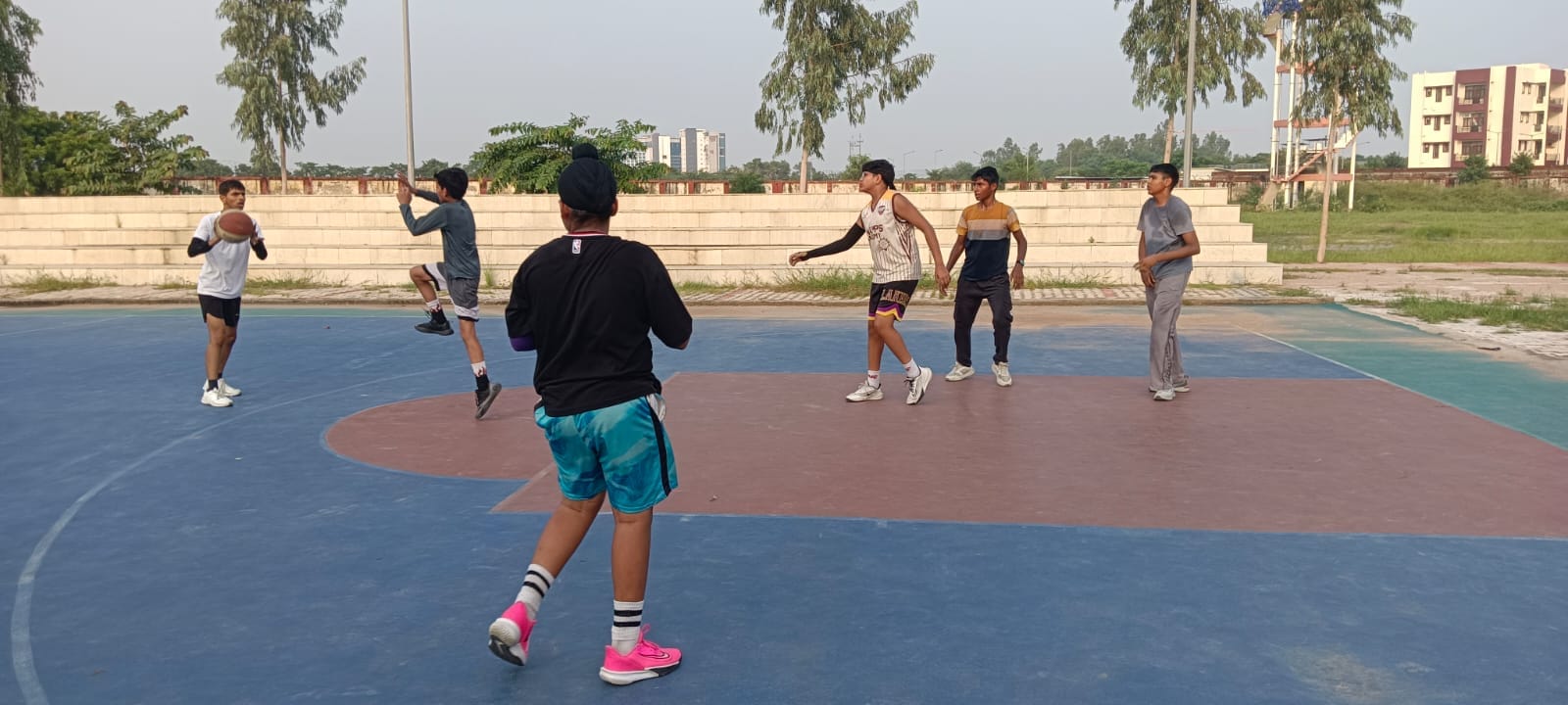 ग्रेटर नोएडा के मलकपुर स्पोर्ट्स स्टेडियम में आयोजित जिला स्तरीय सीनियर महिला कबड्डी ट्रायल में ग्रेटर नोएडा के मलकपुर स्पोर्ट्स स्टेडियम में आयोजित जिला स्तरीय सीनियर महिला कबड्डी ट्रायल में