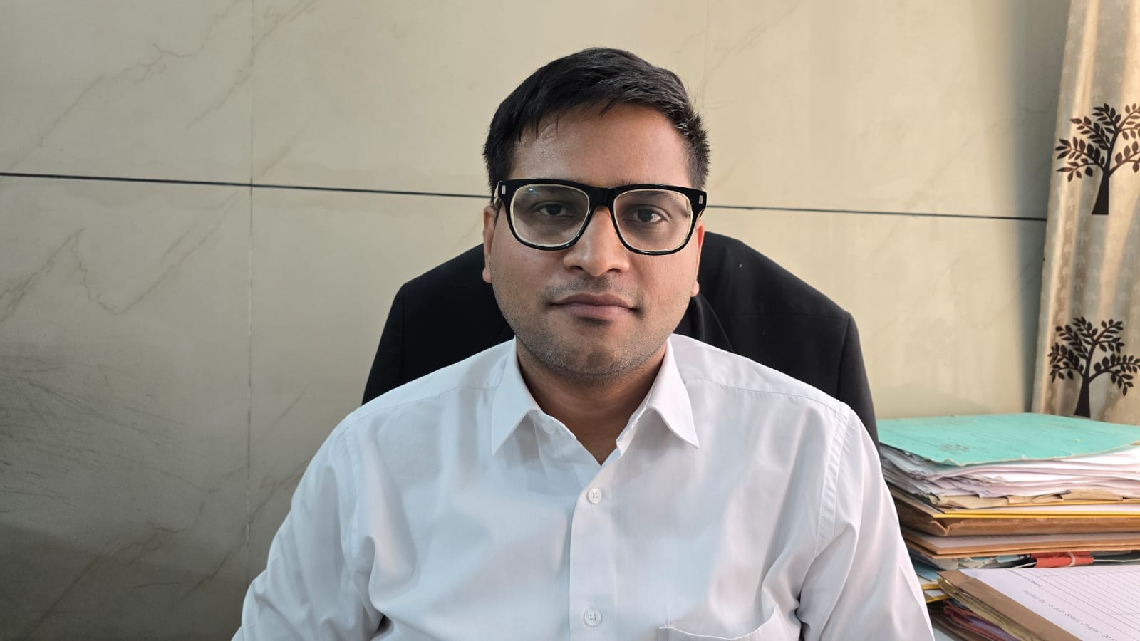 07jjrp11- झज्जर। अधिवक्ता अमर सिंह राज्यान, सचिव पद के उम्मीदवार