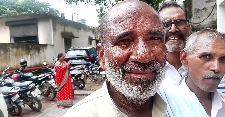 फोटो 07 एचएएमपी- 10 दीना प्रसाद।