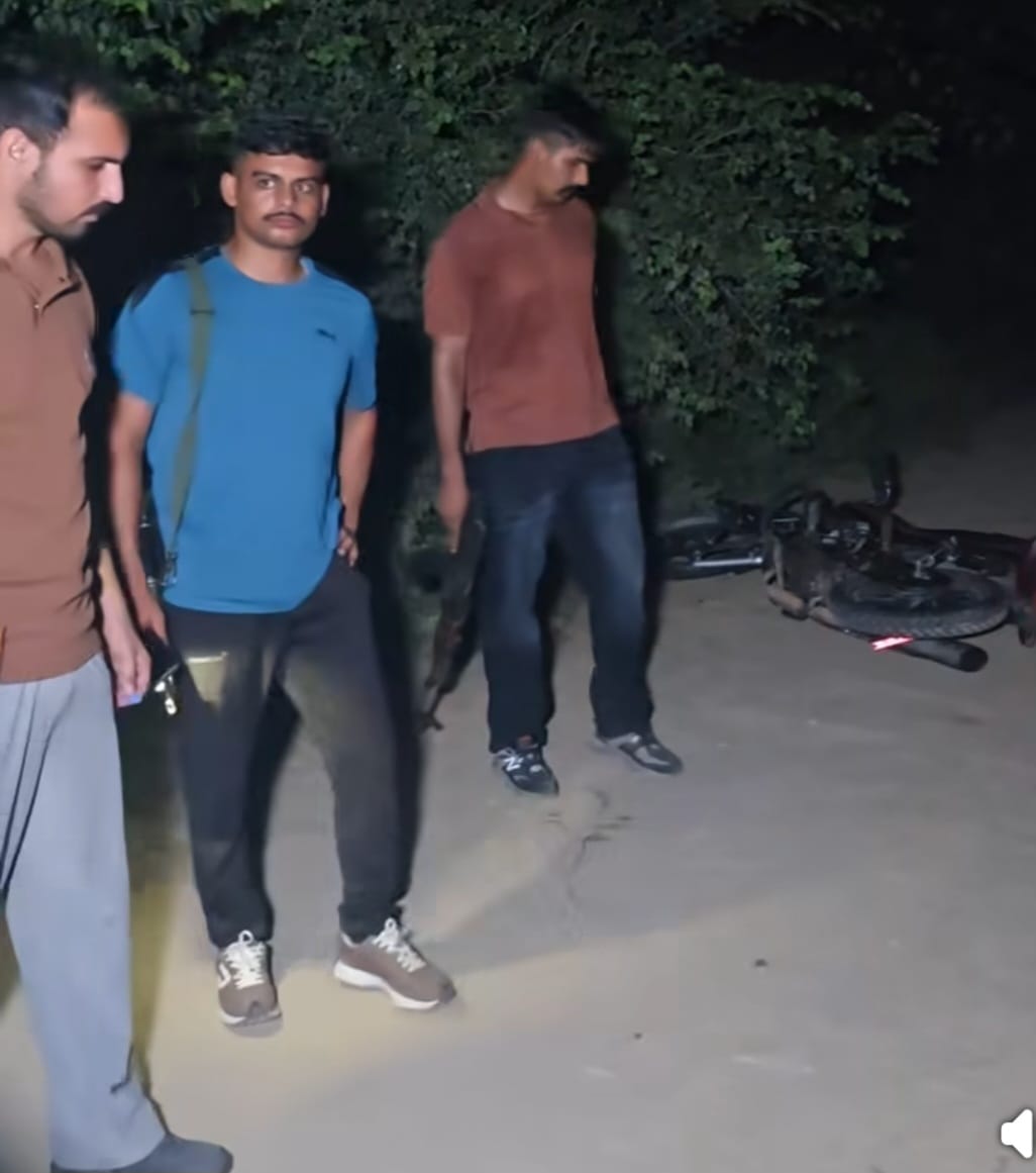 मामले की जानकारी देते असंध डीएसपी गोरखपाल राणा। मामले की जानकारी देते असंध डीएसपी गोरखपाल राणा।