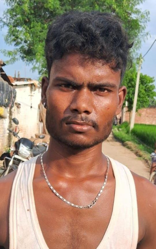 विनोद पासवान, प्यारा, शिवा,रामबली,मीना।