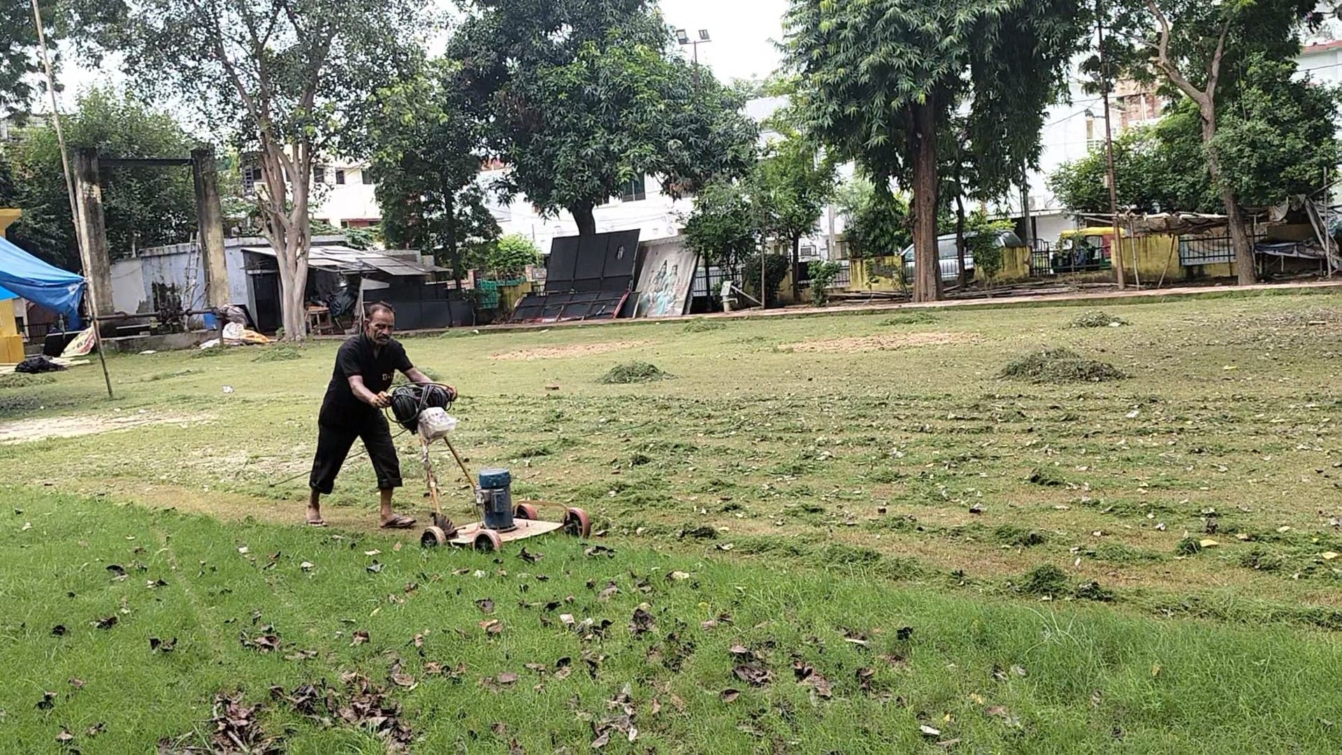 पेपर मिल कॉलोनी। पेपर मिल कॉलोनी।