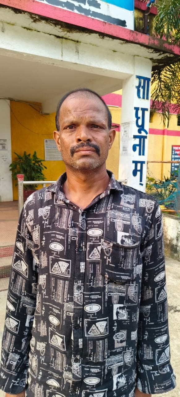 पति ने पत्नी को सीमेंट के डम्बल से पीट-पीटकर मार डाला जेल दाखिल पति