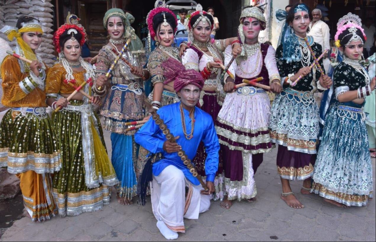 शामली में पालकी यात्रा में शामिल श्रद्धालु। संवाद शामली में पालकी यात्रा में शामिल श्रद्धालु। संवाद