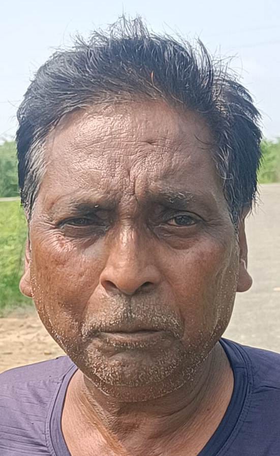 बारिश के बाद सड़क पर हुए गड्ढों में भरा पानी। संवाद बारिश के बाद सड़क पर हुए गड्ढों में भरा पानी। संवाद