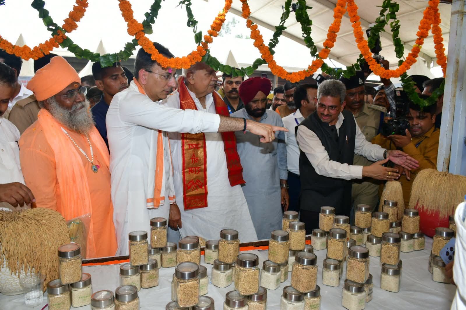 कार्यक्रम को संबोधित करते केंद्रीय राज्यमंत्री जितिन प्रसाद। संवाद
