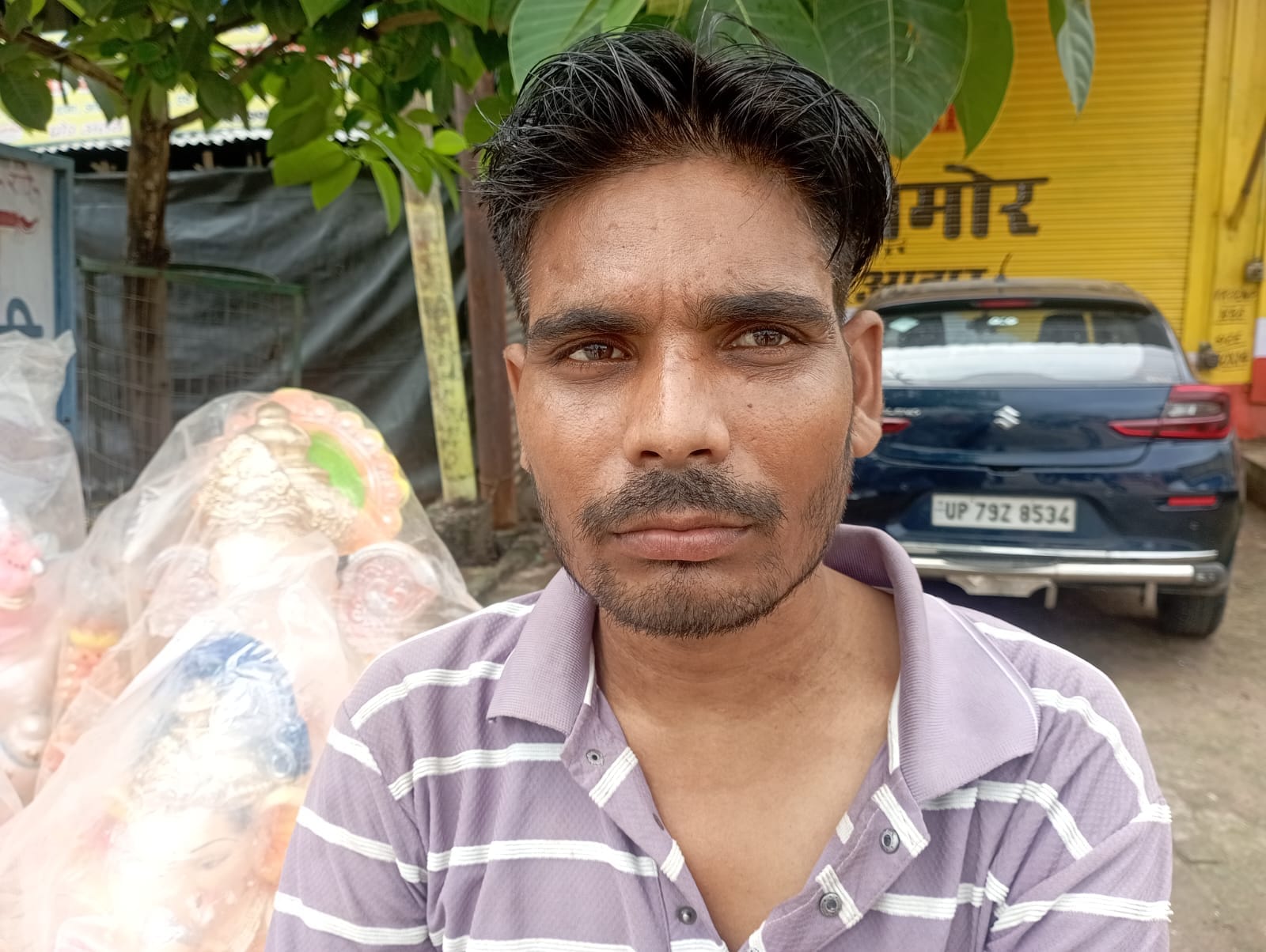 फोटो -16- सदर बाजार में रखी गणेश प्रतिमाएं। संवाद फोटो -16- सदर बाजार में रखी गणेश प्रतिमाएं। संवाद