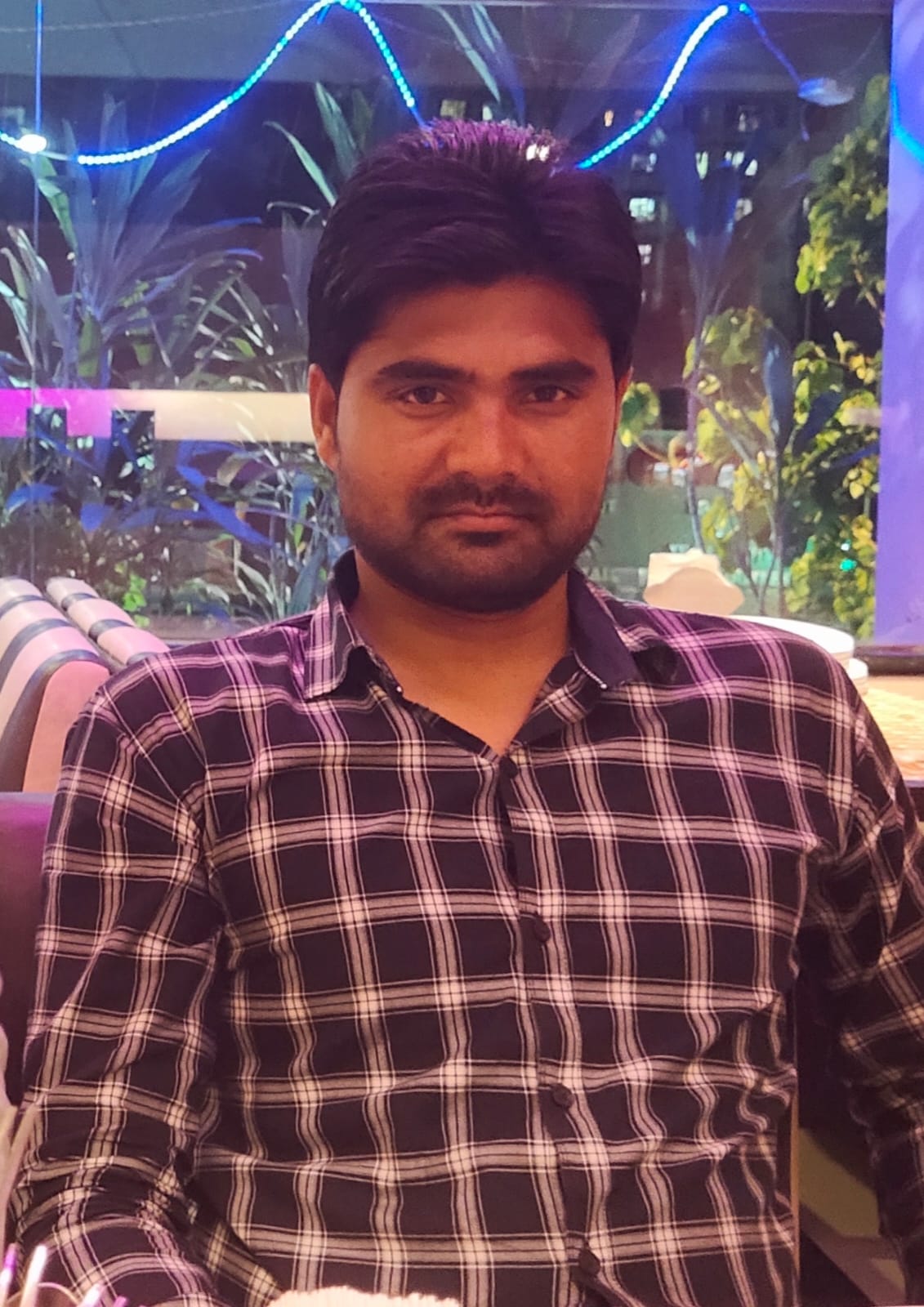 फोटो - 21 पेट्रोल पंप के पास एक साथ दर्जनों गड्ढे। संवाद