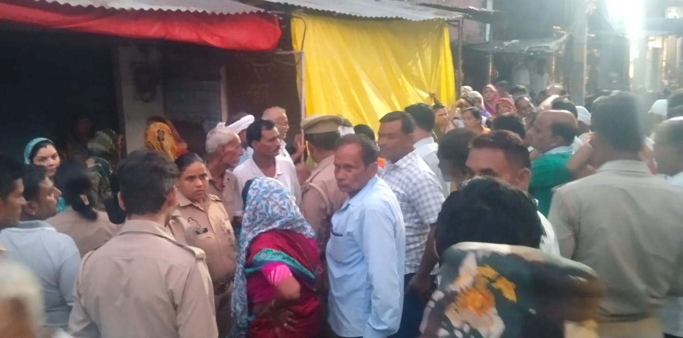 बेबी पाठक की फाइल फोटो