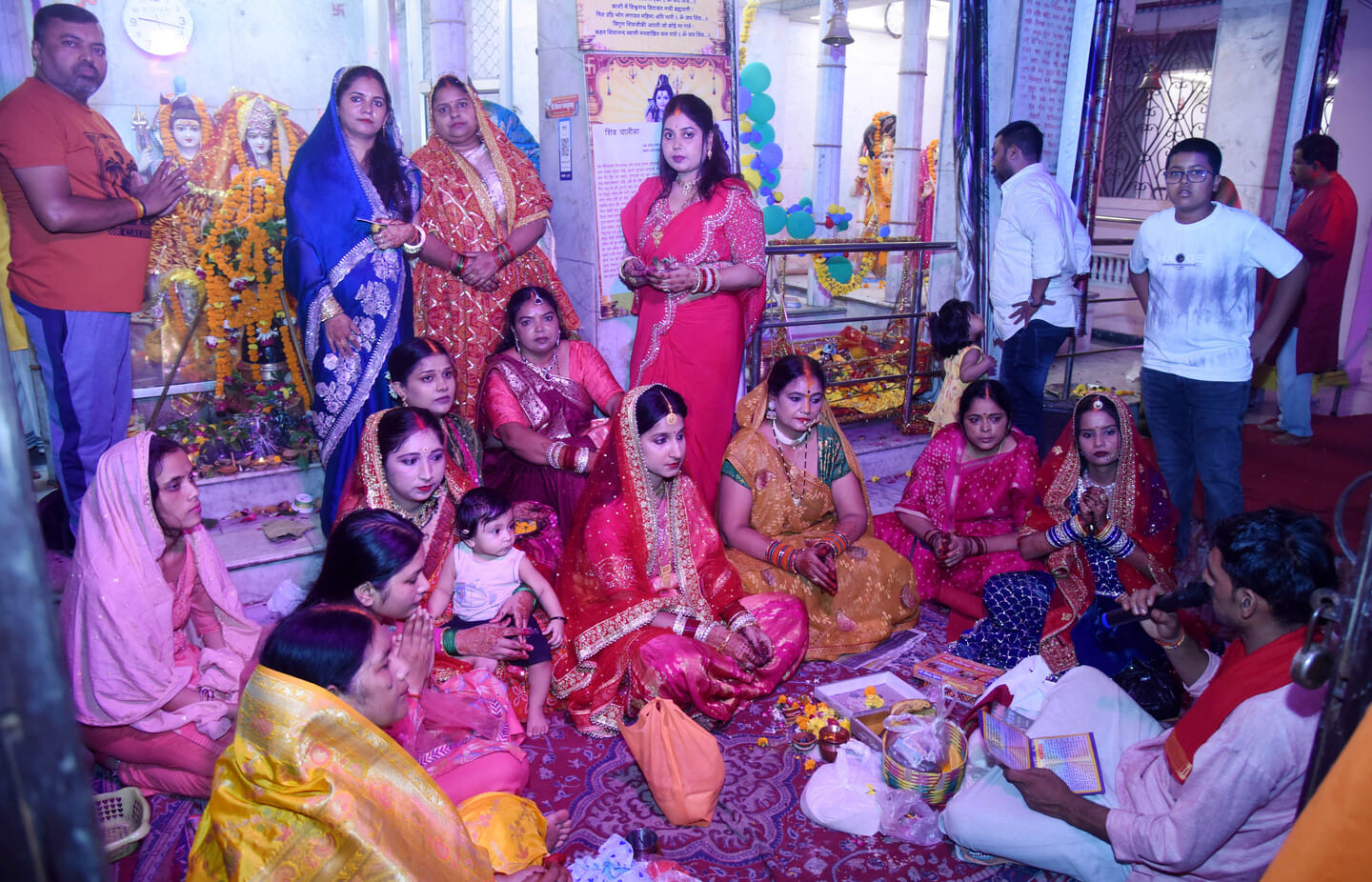 हरियाली तीज पर सुख समृद्धि की कामना 