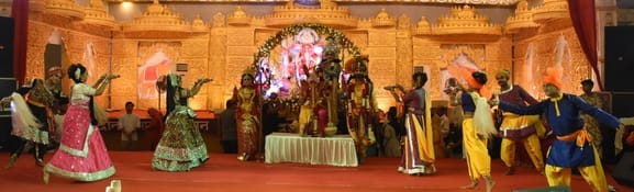 पंडालों में विराजे गणपति
