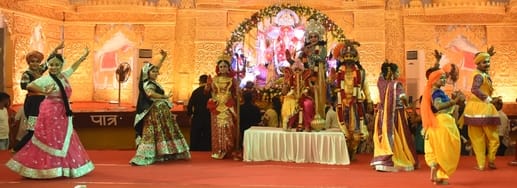 पंडालों में विराजे गणपति