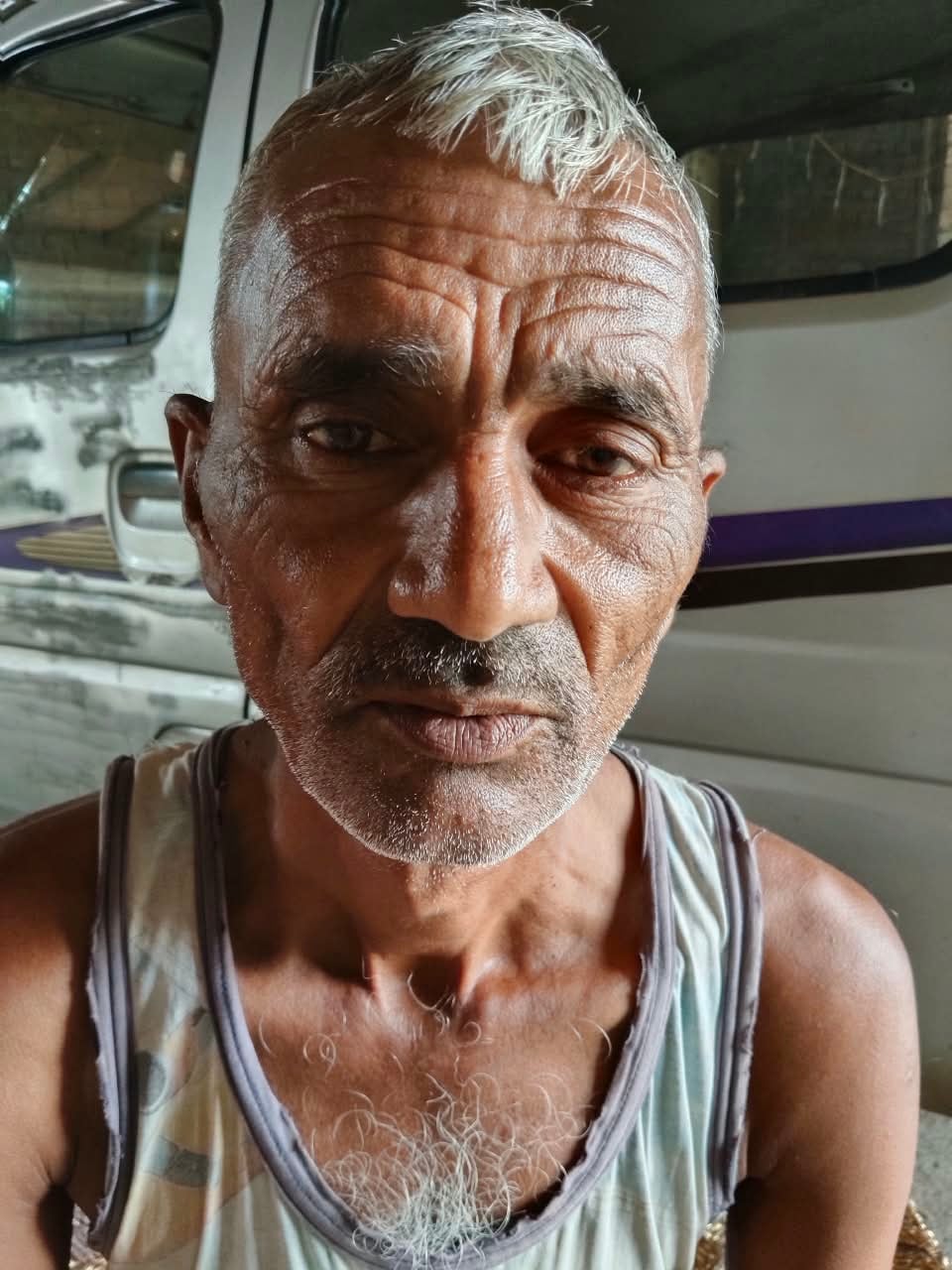 जेवर के लौदाना गांव में लोगों को बेहतर चिकित्सा सुविधा देने के उद्देश्य से बनाया गया आयुष्मान आ जेवर के लौदाना गांव में लोगों को बेहतर चिकित्सा सुविधा देने के उद्देश्य से बनाया गया आयुष्मान आ