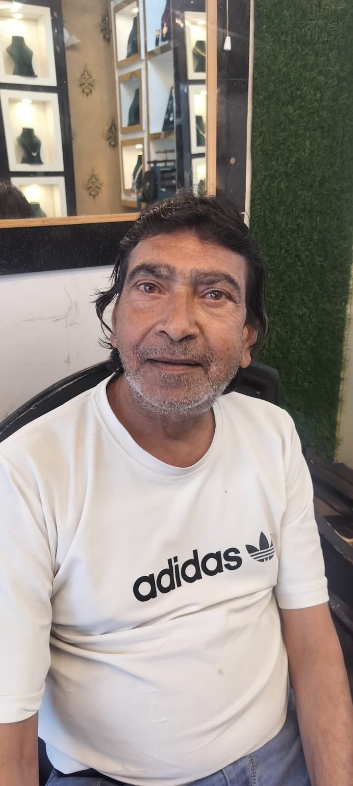 मनीष लुथरा मनीष लुथरा