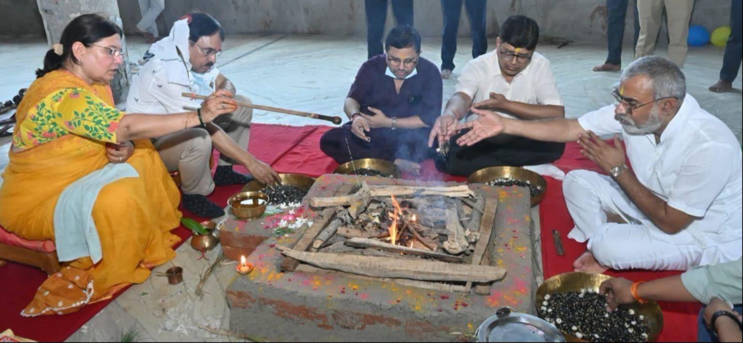 विश्वकर्मा जयंती पर हुआ पूजन व भंडारा। संवाद