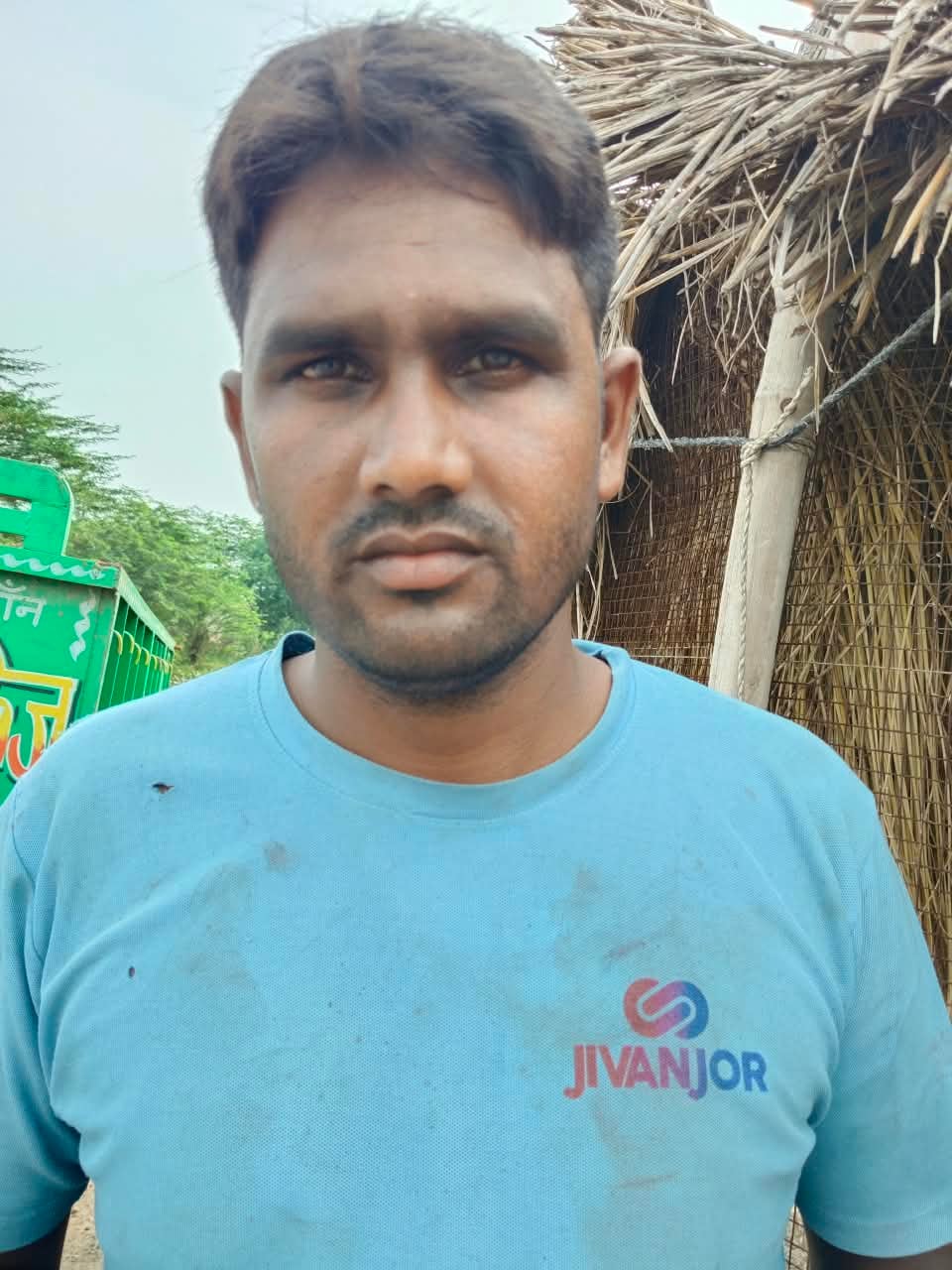 मेहंदीपुर गांव में बना तालाब संख्या - एक। मेहंदीपुर गांव में बना तालाब संख्या - एक।