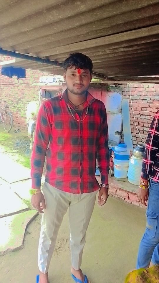 मृतक कामिनी का फ़ाइल फोटो मृतक कामिनी का फ़ाइल फोटो
