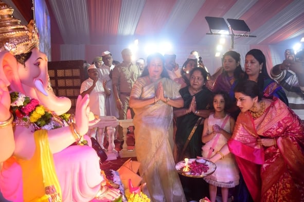 पेपर मिल में मनाया गया गणेशोत्सव पेपर मिल में मनाया गया गणेशोत्सव