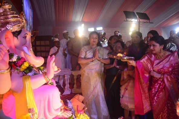 पेपर मिल में मनाया गया गणेशोत्सव पेपर मिल में मनाया गया गणेशोत्सव