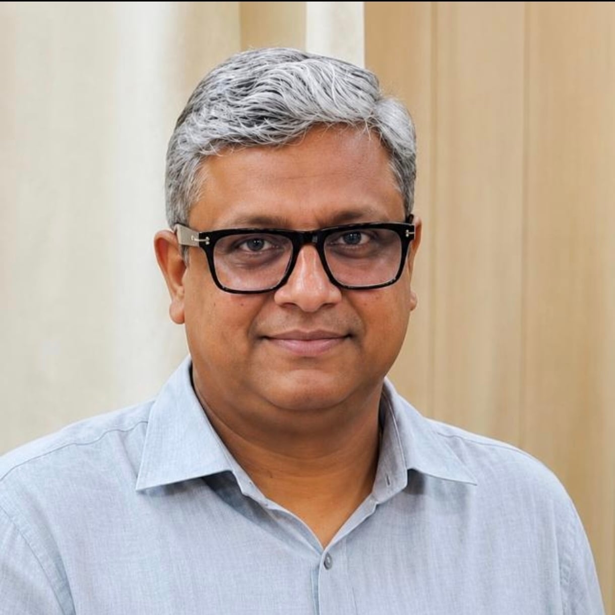 आशीष अग्रवाल आशीष अग्रवाल