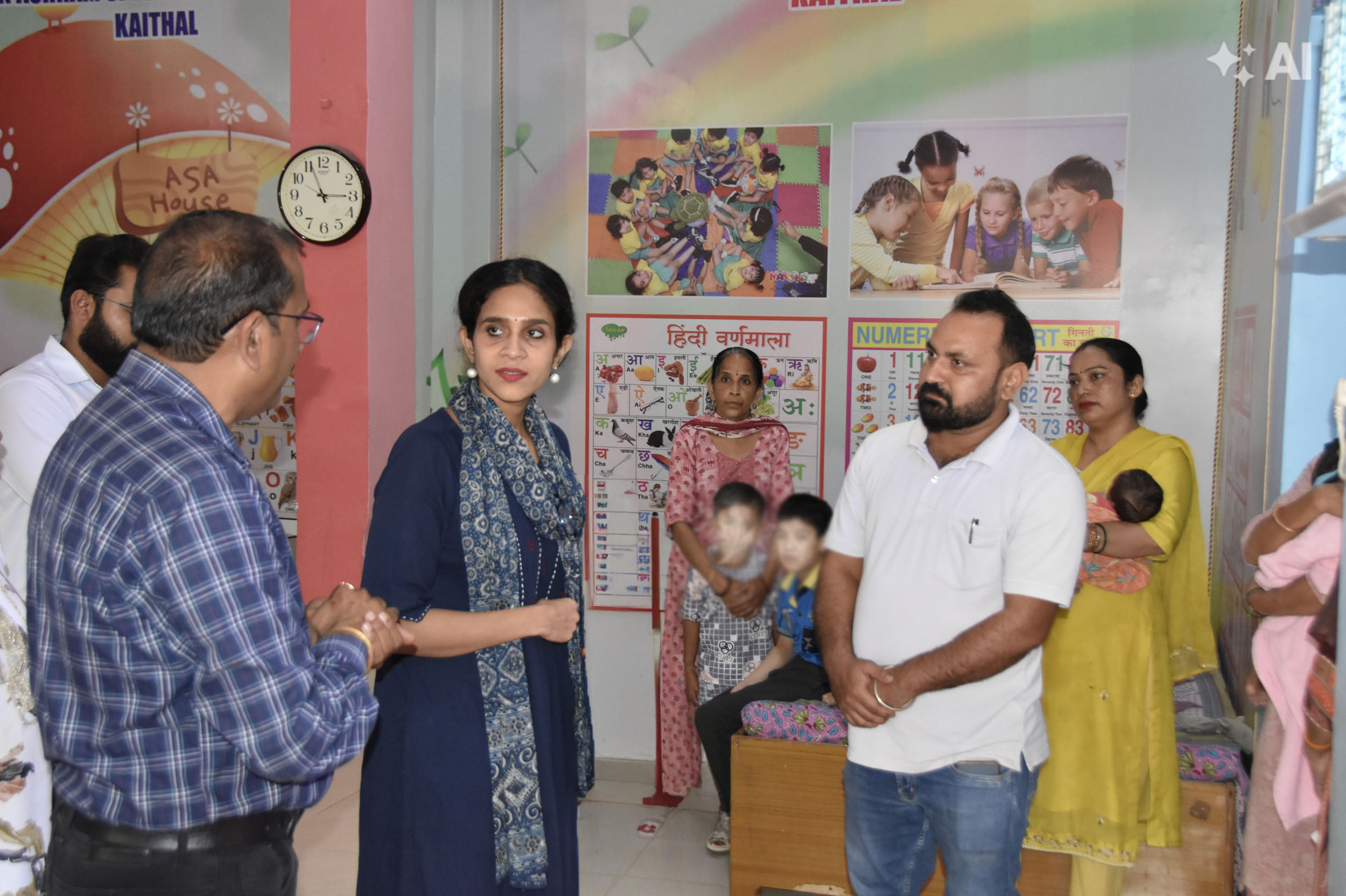 बाल उपवन आश्रम में निर्देश देती डीसी। विज्ञप्ति बाल उपवन आश्रम में निर्देश देती डीसी। विज्ञप्ति