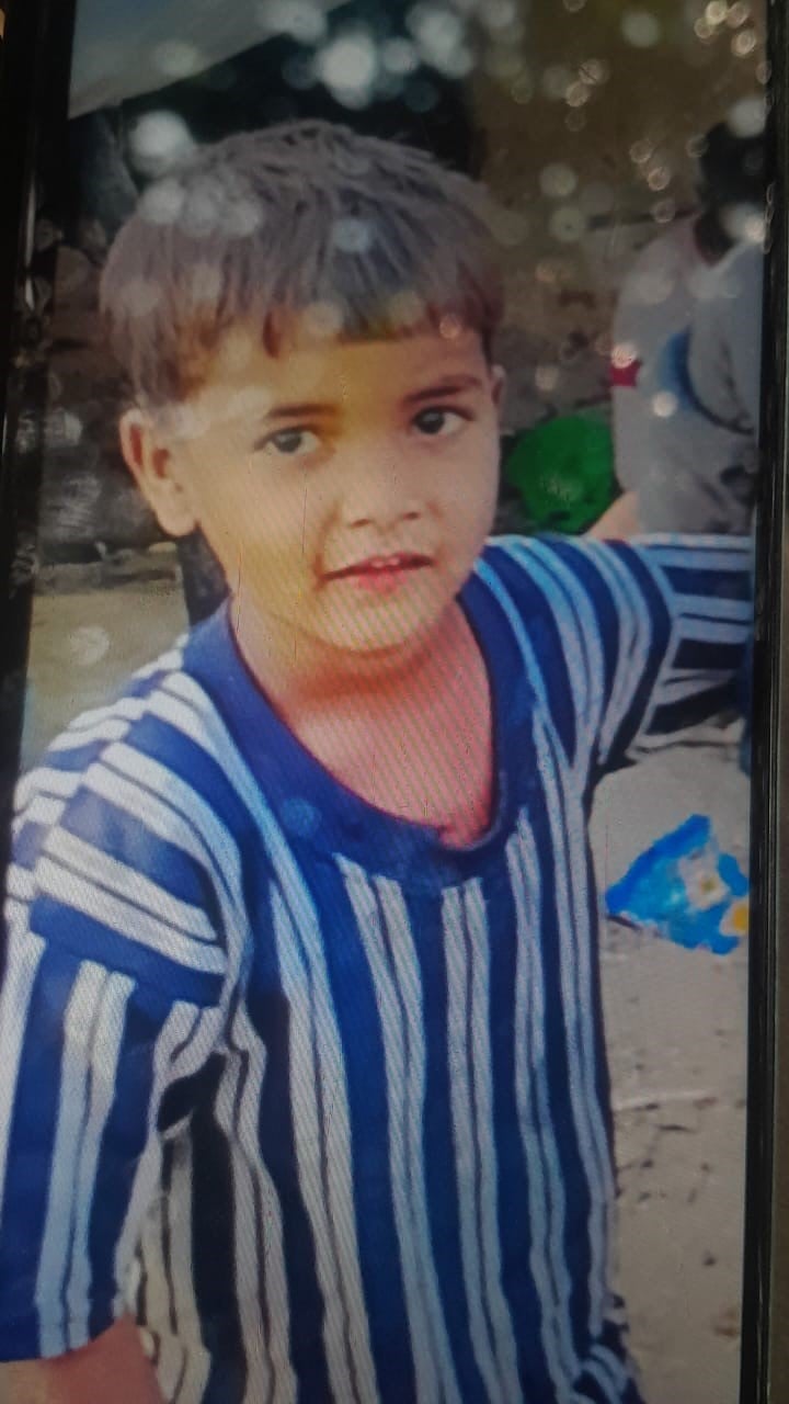 अनूपशहर में बालक मनीष की मौत पर विलाप करती परिवार की महिलाएं। संवाद अनूपशहर में बालक मनीष की मौत पर विलाप करती परिवार की महिलाएं। संवाद