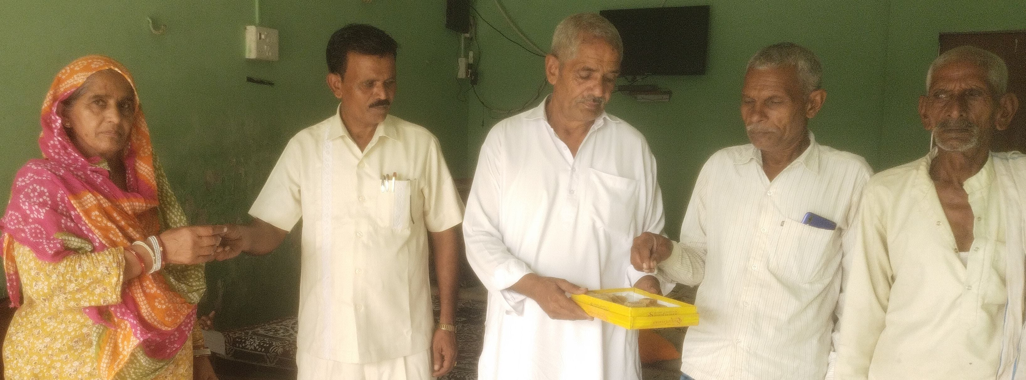 फाइनल में जीतने के बाद तिरंगे के साथ खुशी। स्रोत: स्वयं फाइनल में जीतने के बाद तिरंगे के साथ खुशी। स्रोत: स्वयं