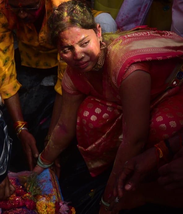 श्री गणेश उत्सव मंडल चौक की ओर से आयोजित लखनऊ का राजा चौक की ढोल नगाड़ों के साथ विसर्जन यात्रा श्री गणेश उत्सव मंडल चौक की ओर से आयोजित लखनऊ का राजा चौक की ढोल नगाड़ों के साथ विसर्जन यात्रा