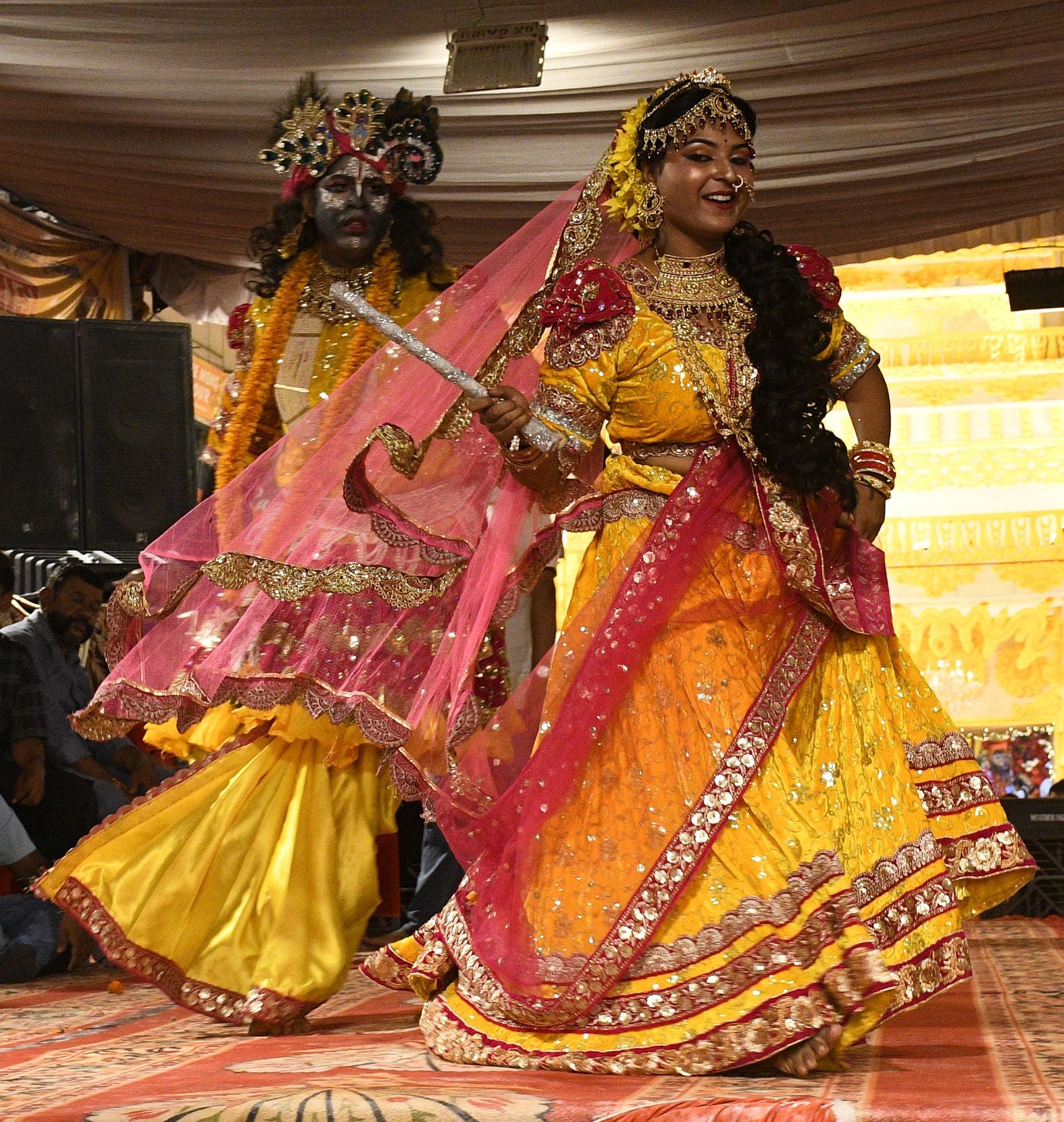 भजनों-झांकियों से सजा गणपति का दरबार भजनों-झांकियों से सजा गणपति का दरबार