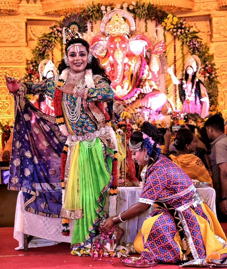 भजनों-झांकियों से सजा गणपति का दरबार भजनों-झांकियों से सजा गणपति का दरबार