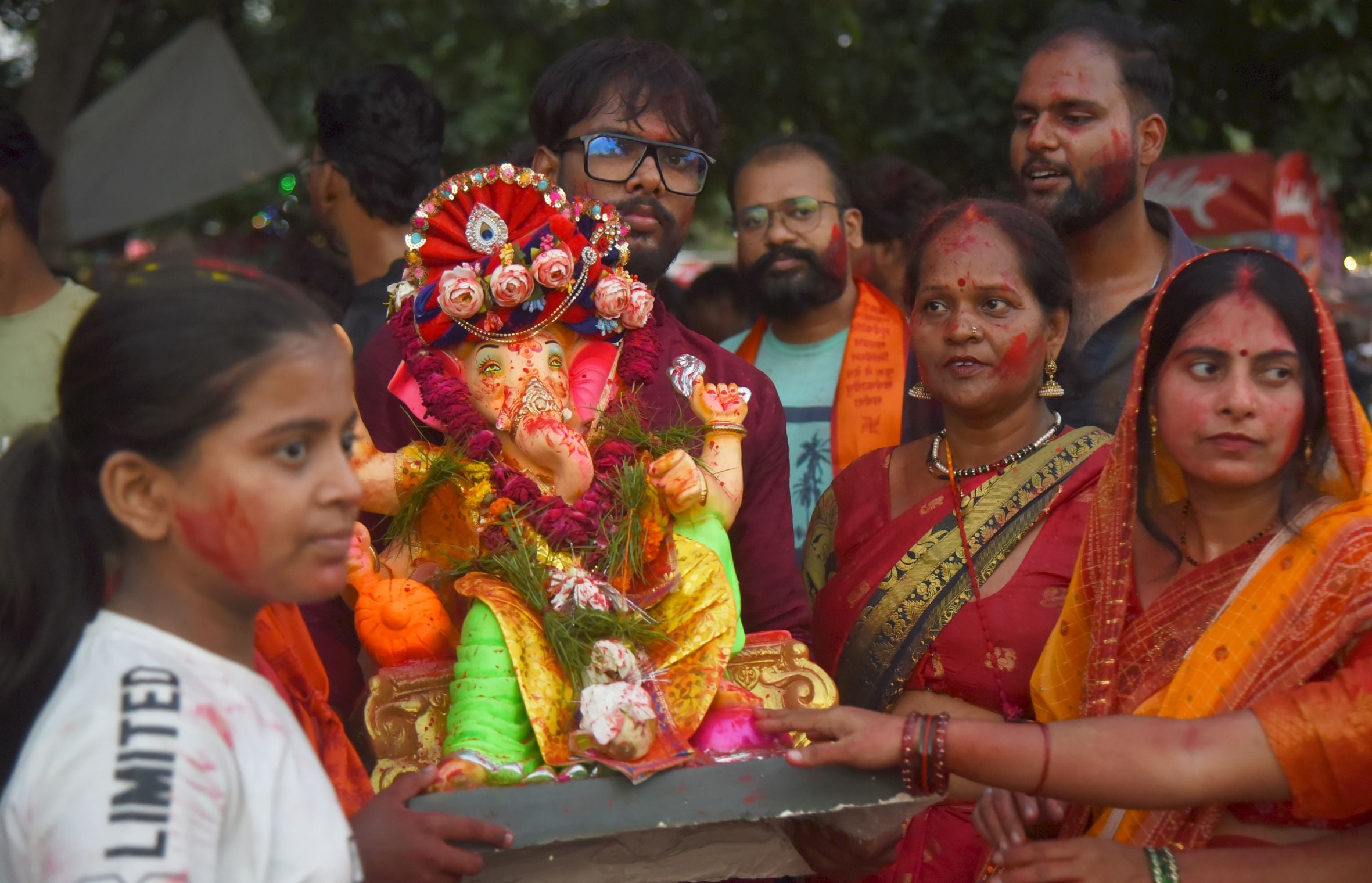 भजनों-झांकियों से सजा गणपति का दरबार भजनों-झांकियों से सजा गणपति का दरबार