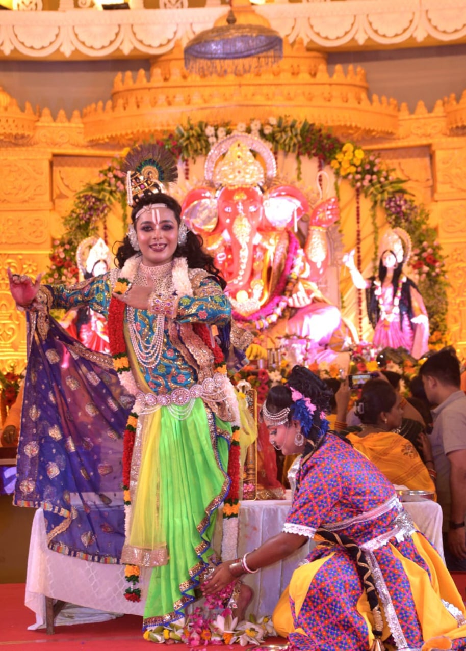 भजनों-झांकियों से सजा गणपति का दरबार भजनों-झांकियों से सजा गणपति का दरबार
