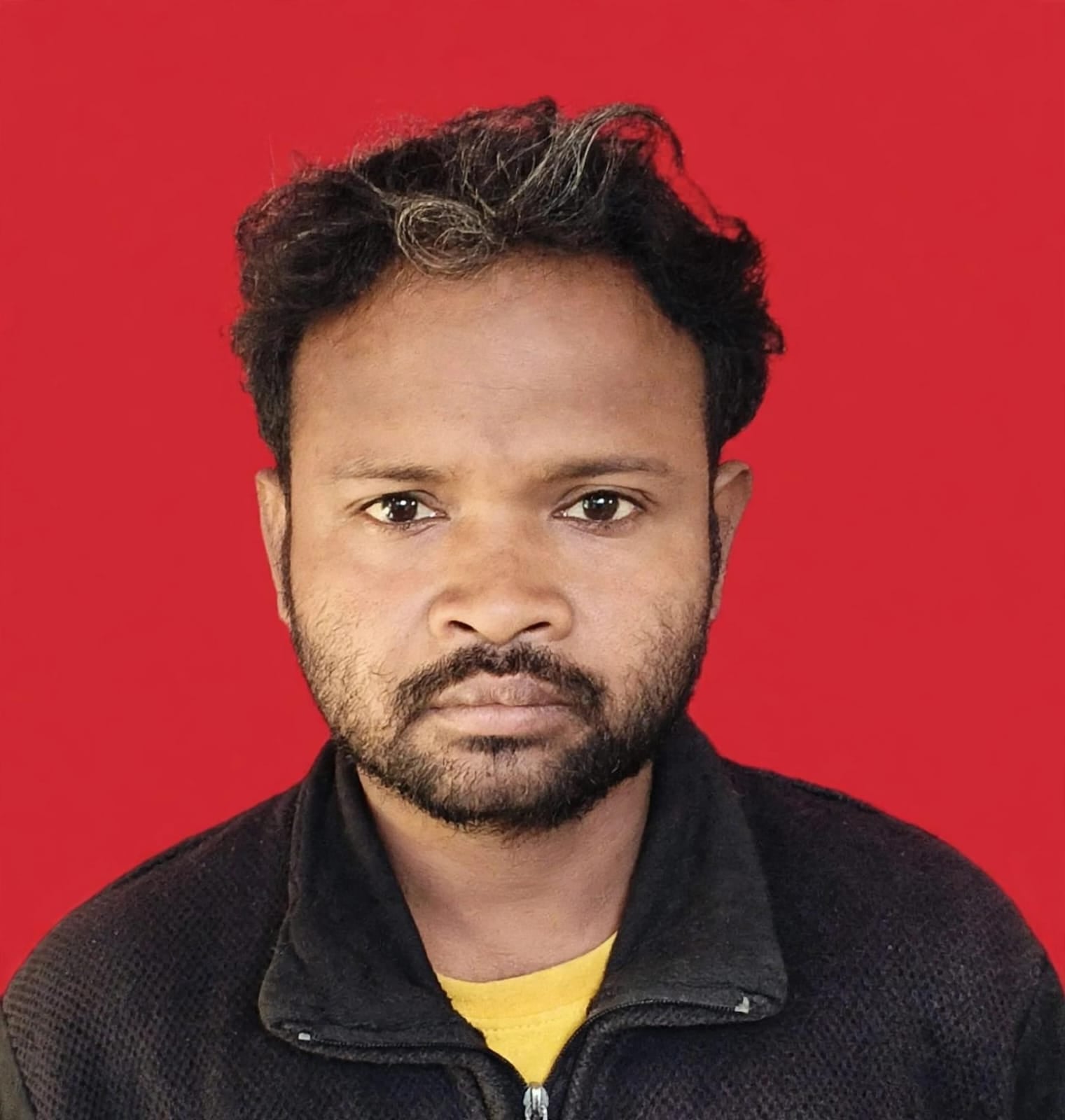 कटका इलाके में नेवरी मार्ग पर शव रखकर प्रदर्शन करने की सूचना पर परिजनों को समझातीं एसडीएम मधुम कटका इलाके में नेवरी मार्ग पर शव रखकर प्रदर्शन करने की सूचना पर परिजनों को समझातीं एसडीएम मधुम