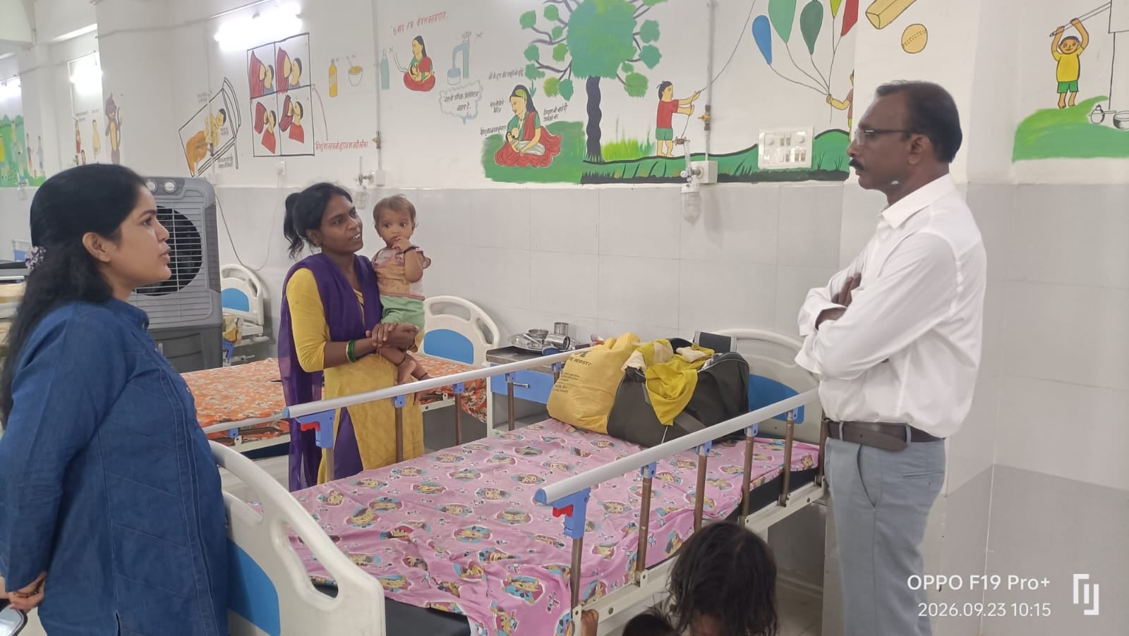 Sehore: SDM Raid Exposes Lapses at Budhni Hospital, BMO Missing, Doctors Absent, Rooms Locked Sehore: SDM Raid Exposes Lapses at Budhni Hospital, BMO Missing, Doctors Absent, Rooms Locked
