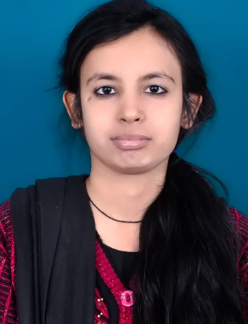 हर्षिता।