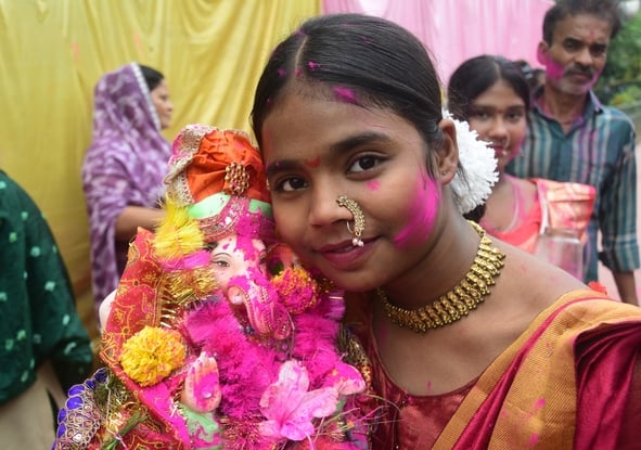 पेपर मिल कॉलोनी स्थित अक्षयवर मल्ल पार्क में गणपति के दरबार में अनुज अर्जुन मिश्रा डांस कंपनी क पेपर मिल कॉलोनी स्थित अक्षयवर मल्ल पार्क में गणपति के दरबार में अनुज अर्जुन मिश्रा डांस कंपनी क