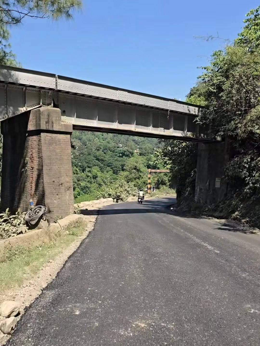 दौलतपुर से समेला तक किया जा सड़क किनारे पक्की नालियों का निर्माण। -जागरूक पाठक दौलतपुर से समेला तक किया जा सड़क किनारे पक्की नालियों का निर्माण। -जागरूक पाठक