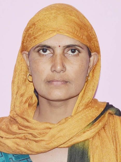आरटीए के निर्देशों पर महिला स्पेशल रोडवेज बसें बंद होने से छात्राएं व कामकाजी महिलाएं परेशान... आरटीए के निर्देशों पर महिला स्पेशल रोडवेज बसें बंद होने से छात्राएं व कामकाजी महिलाएं परेशान...
