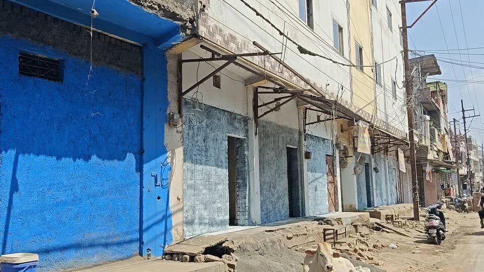 ऐसे हुआ निर्माण