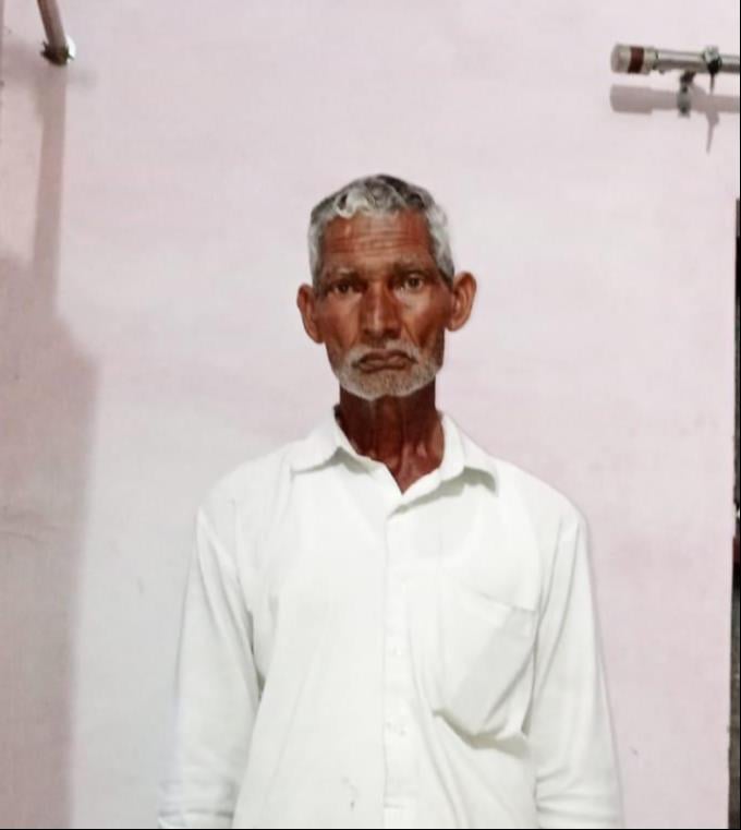 जगाधरी सिविल अस्पताल में शव गृह के बाहर बैठे परिजन। संवाद जगाधरी सिविल अस्पताल में शव गृह के बाहर बैठे परिजन। संवाद