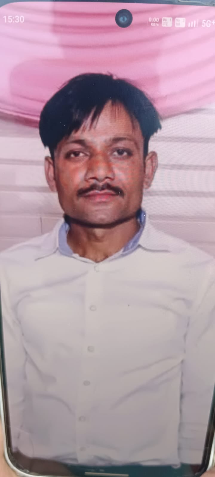मोदीनगर । भोजपुर के गांव सैदपुर स्थित रजवाहा पुलिया की सुरक्षा दीवार टूटी हुई। संवाद मोदीनगर । भोजपुर के गांव सैदपुर स्थित रजवाहा पुलिया की सुरक्षा दीवार टूटी हुई। संवाद