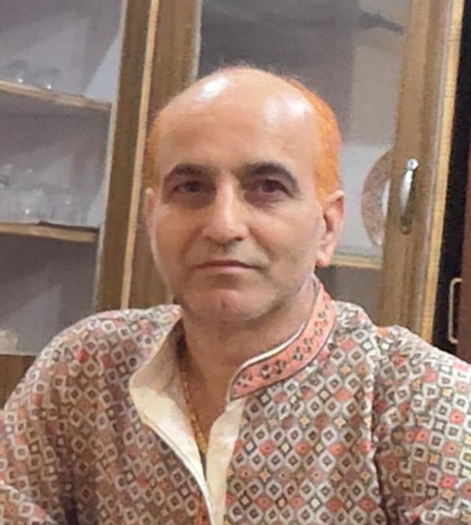 .परषोत्तम लाल दुकानदार .परषोत्तम लाल दुकानदार